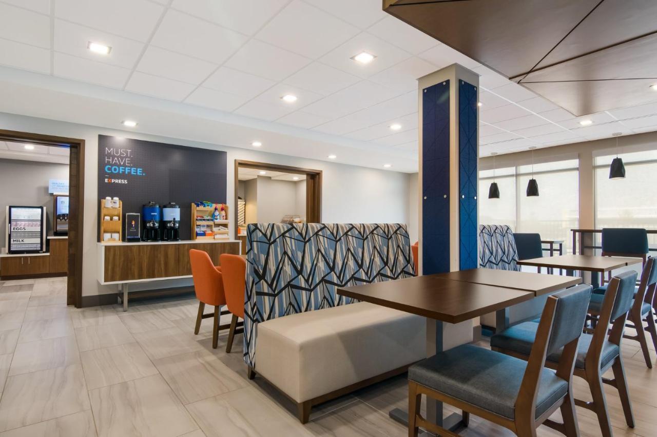 Holiday Inn Express & Suites - Springdale - Fayetteville Area Экстерьер фото